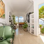 ベッド・アンド・ブレックファスト Nina 4*