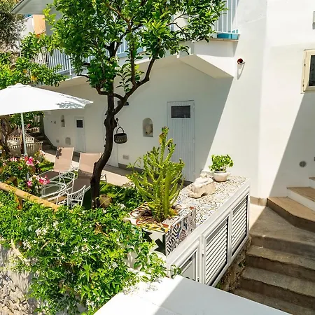 Bed & Breakfast Nina 2*