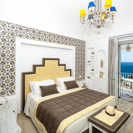 Nina Bed and Breakfast