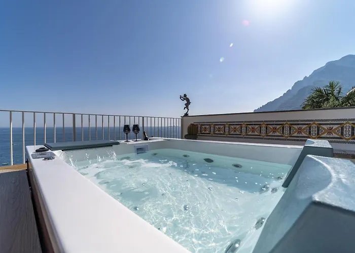 Nina Ποζιτάνο