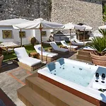 Nina Couette-café 4*