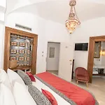 Nina Couette-café Positano