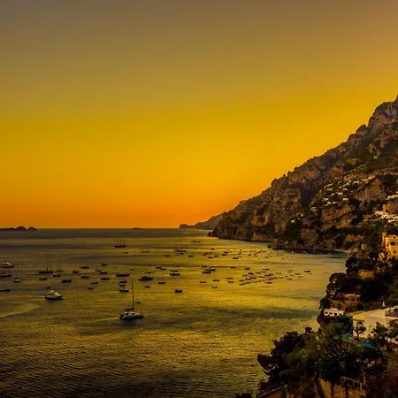 فندق مبيت وإفطار Nina بوسيتانو