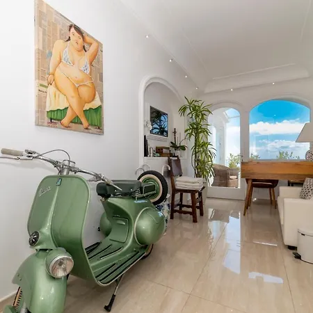 فندق مبيت وإفطار Nina بوسيتانو