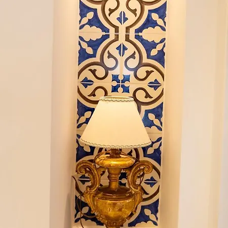 Nina 4* بوسيتانو